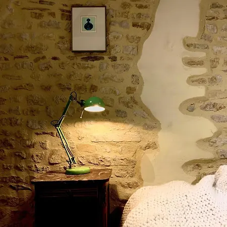 Le Buisson Couette-café 3*