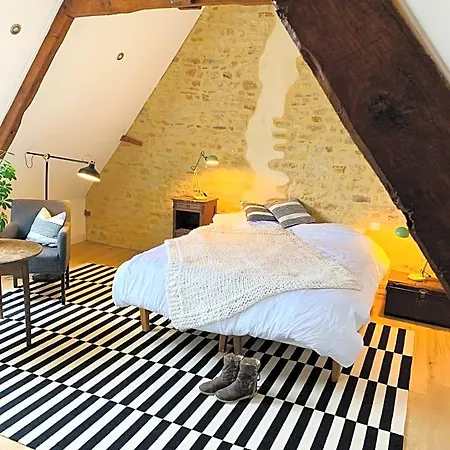 Le Buisson Bed & Breakfast 3*