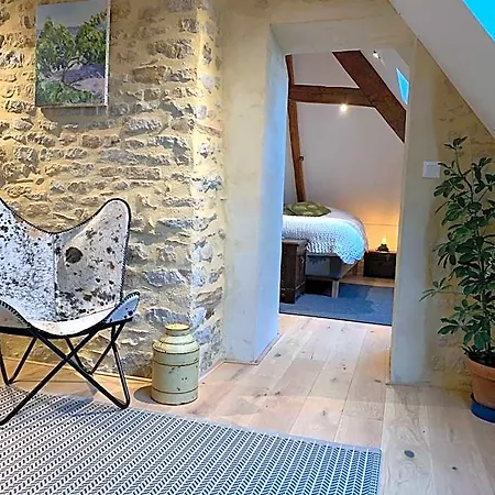 Le Buisson Bed & Breakfast 3*